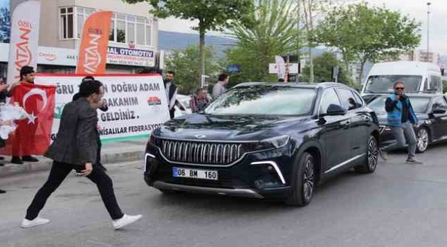 Bakan Kasapoğlu: "Bizi İzmir'in her yerinde görebilirsiniz"
