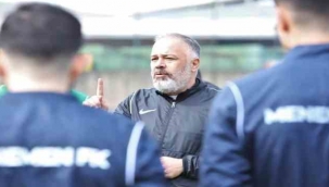 Menemen FK'da Özden Töraydın'la yollar ayrıldı