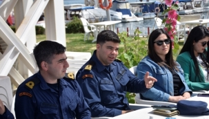 Aliağa'da balıkçıları bilgilendirme toplantısı