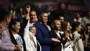 Aliağa'da Erdoğan'ın seçim zaferi coşkuyla kutlandı