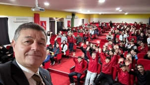 BAŞKAN KOLAT, BERGAMA ÜSTEK KOLEJİ'NDE ÖĞRENCİLER İLE BULUŞTU