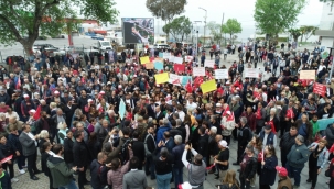 Tunç Soyer ve Şenol Aslanoğlu'na Dikili'de miting gibi karşılama