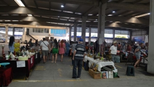  Aliağa'da 2.El Eşya Ve Antika Pazarı Açıldı.