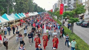 Bergama Festivaline Hadise damgası