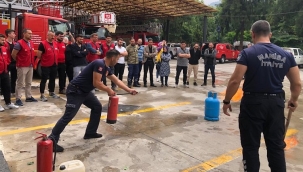 Manisa İtfaiyesi'nden STK'lara eğitim