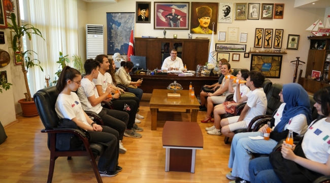 Seferihisarlı öğrenciler İtalya'da proje eğitimine katıldı