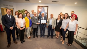 ESHOT'un engelleri kaldıran projesine özel ödü