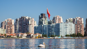 İzmir, Uluslararası Avrupa Demokrasi Başkenti Şehirler Ağı'na Katıldı