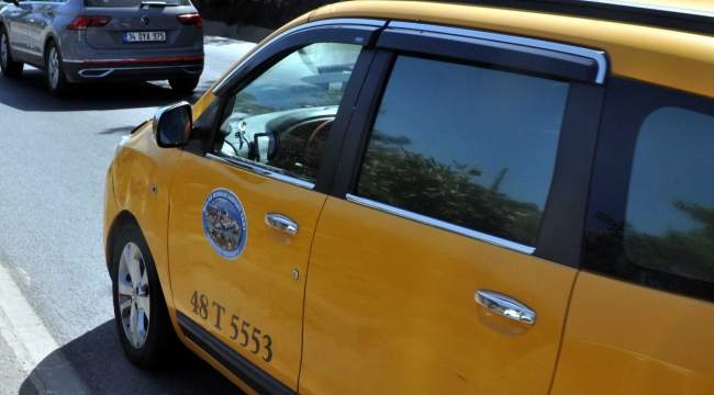 Muğla'da Kazayı görüntüleyen gazeteci engellendi.