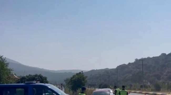 İzmir'de jandarmadan 'cayrokopter' ile trafik denetimi