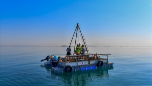 İzmir Körfezi'nin 30 farklı noktasından karot örneği alındı