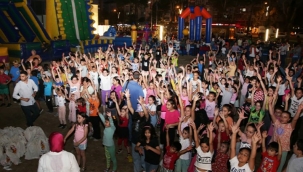 Kütahya'da 'bir gülüş bize yeter' coşkusu