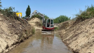 Manisa Şehzadeler'de dere temizliği