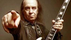 Türk Rock Müziği babasını kaybetti! Erkin Koray 82 yaşında vefat etti