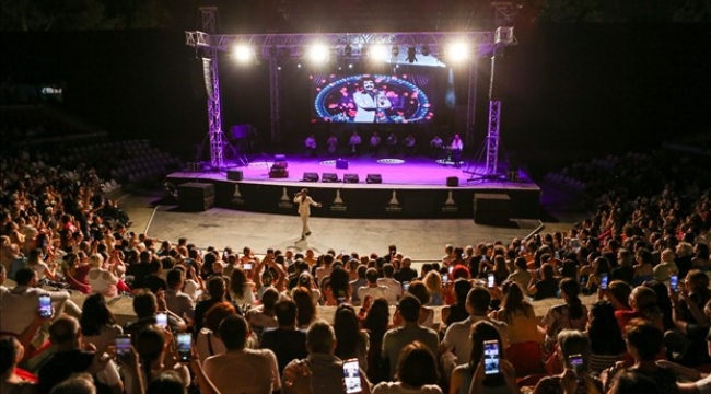 92. İzmir Enternasyonal Fuarı'nda konserler devam ediyor