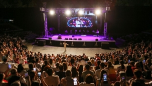 92. İzmir Enternasyonal Fuarı'nda konserler devam ediyor