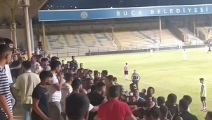 Bucaspor 1928 taraftarları birbirine girdi