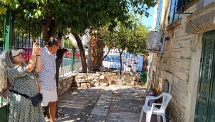 Palea Fokea (Eski Foça)'Dan Eski Foça'ya Yüz Yıllık Hasretle Geldiler