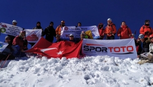 100 sporcu Emler Zirvesi'nde