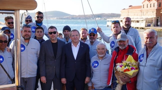 Cumhuriyetin 100. Yılında Selanik'ten yola çıkan bodrum cup filosu Ayvalık'a ulaştı