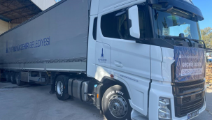 İzmir'den Hatay'a 244'üncü destek tırı gönderildi