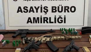  Menemen'de aranan şahıslar kıskıvrak yakalandı