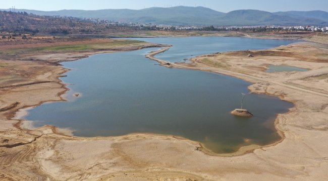 Mumcular Barajında Su Bitti Baraj Kapatıldı