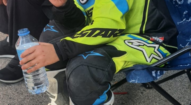 7 yaşındaki motosikletçi Yaman Ege Çağan' Birincilik Kupası kazandı 