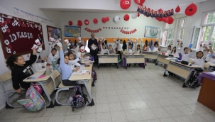 Başkan Sandal "Bayraklı'nın çocukları hayvan sevgisiyle büyüyor" 