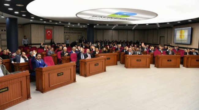 Balıkesir Büyükşehir Meclisi'nde bütçelerde oy birliği