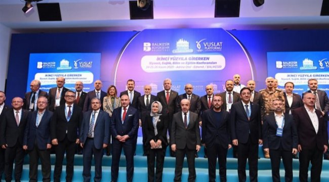 Balıkesir'de 'Ufuktaki Yeni Türkiye' konferansı