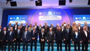 Balıkesir'de 'Ufuktaki Yeni Türkiye' konferansı