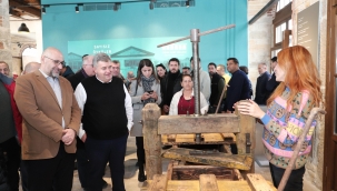 Buğra Gökce örgüt ve halkla buluştu: Ben sadece İzmir'in adamıyım!