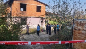 Yangına uykuda yakalanan çiftçi hayatını kabetti