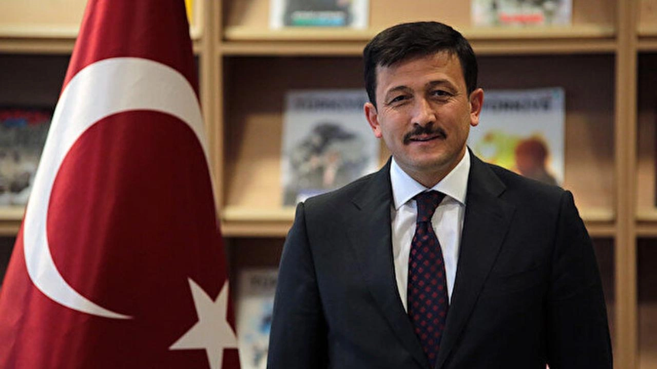 AK Parti'de Ankara'ya Turgut Altınok, İzmir'e Hamza Dağ