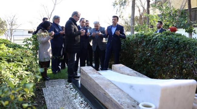 AK Parti'nin İzmir adayı Dağ'dan eski başkanlara ziyaret