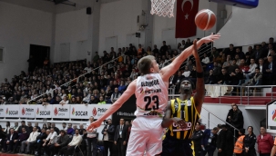 Fenerbahçe Beko , ING Türkiye Kupası'nda yarı finalde!