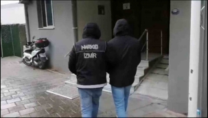 İzmir'de 26 kilogramın üzerinde esrar ele geçirildi