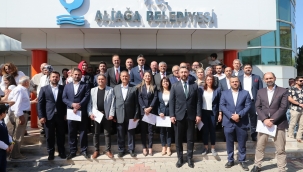Aliağa Belediye Başkanı Serkan Acar Mazbatasını Aldı