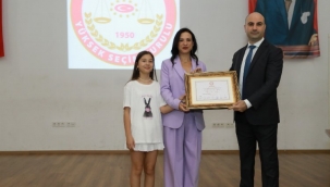 Filiz Başkan mazbatasını aldı