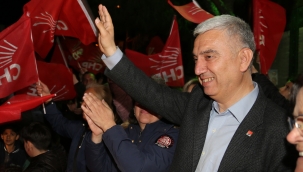  İzmir'de 8 Kadın Belediye Başkanı Seçildi: 25 İlçenin Belediye Başkanı Değişti