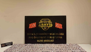 İzmir'de kıskıvrak yakalanan 2 zehir taciri tutuklandı