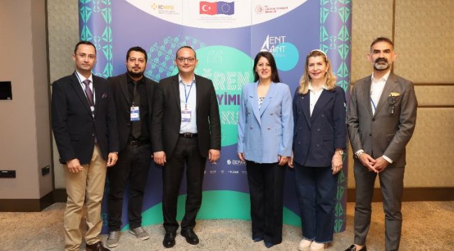 İzmir'in girişimcileri DEÜ'de buluştu