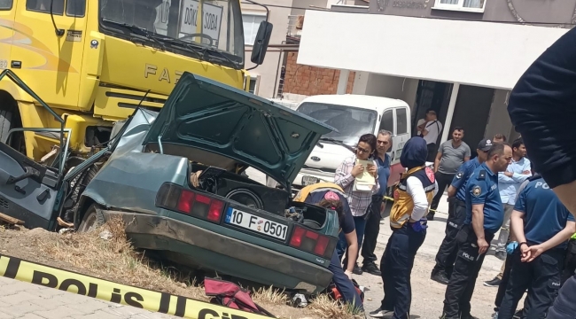 Burhaniye'de Feci Kaza: 3 Ölü