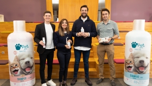 Kişisel bakımın lideri Evyap'ın yeni markası Pet Love patili dostlarımızın bakım ve hijyeni için yola çıktı