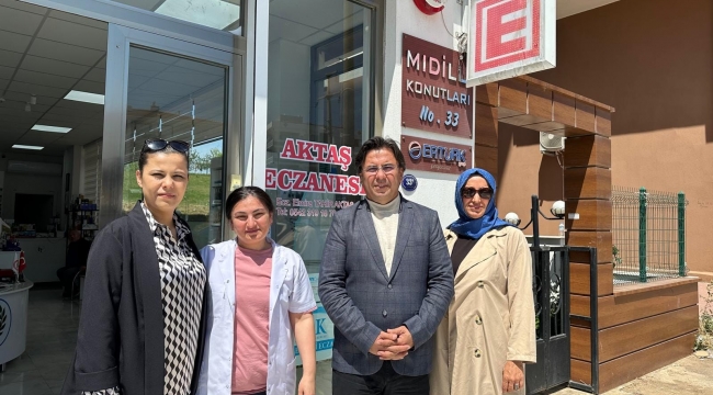 MHP Aliağa İlçe Yönetimi, Eczacılar Gününü Kutladı