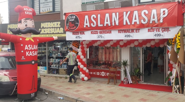 Aslan Kasap 3 Şubesini Aliağa'da Hizmette açtı