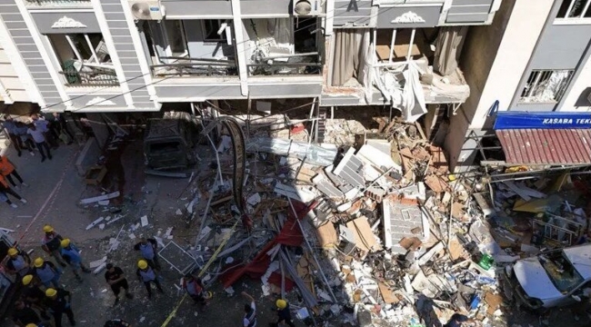 İzmir'de sanayi tüp patlaması:5 ölü, 57 yaralı