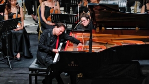 Bergama Asklepion'da Fazıl Say rüzgârı