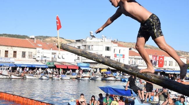 Foça'da Denizcilik Ve Kabotaj Bayramı Coşkusu
